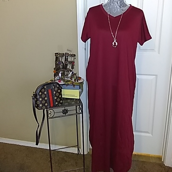 T-shirt Maxi Dress - Picture 3 of 5